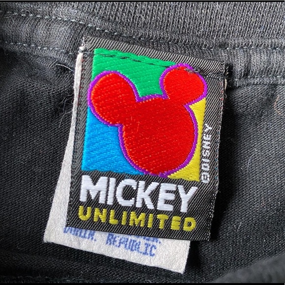 Mickey Unlimited Goofy Tee - Picture 3 of 5